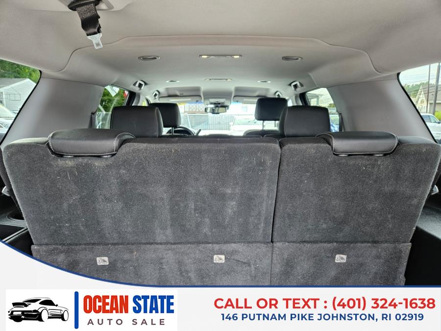 2018 GMC Yukon XL 4WD 4dr SLT, available for sale in Johnston, Rhode Island | Ocean State Auto Sales. Johnston, Rhode Island 2018 GMC Yukon XL 4WD 4dr SLT, available for sale in Johnston, Rhode Island | Ocean State Auto Sales. Johnston, Rhode Island