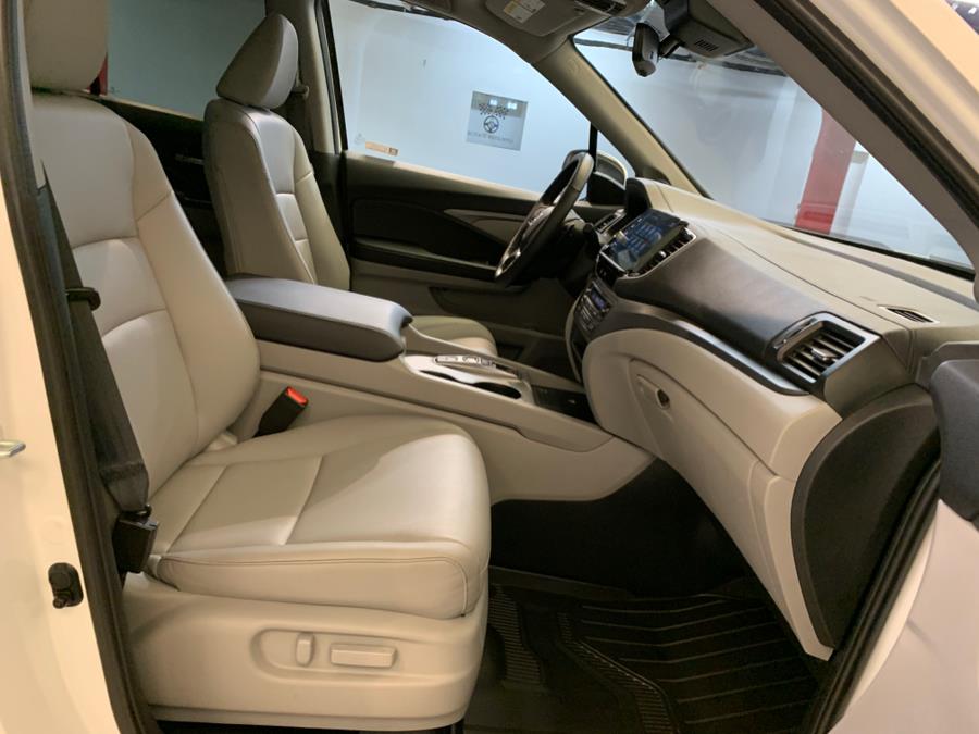 2024 Honda Ridgeline RTL AWD, available for sale in Lodi, New Jersey | European Auto Expo. Lodi, New Jersey 2024 Honda Ridgeline RTL AWD, available for sale in Lodi, New Jersey | European Auto Expo. Lodi, New Jersey