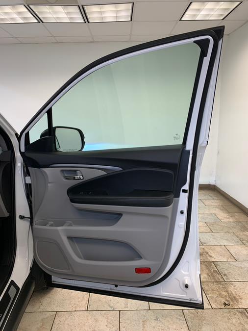 2024 Honda Ridgeline RTL AWD, available for sale in Lodi, New Jersey | European Auto Expo. Lodi, New Jersey 2024 Honda Ridgeline RTL AWD, available for sale in Lodi, New Jersey | European Auto Expo. Lodi, New Jersey