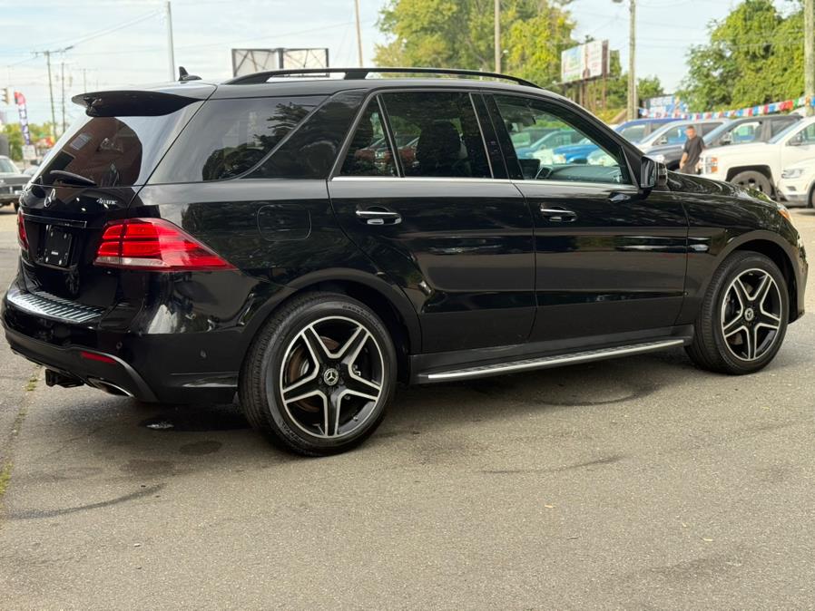 2018 Mercedes Benz GLE 550e 4MATIC photo 4