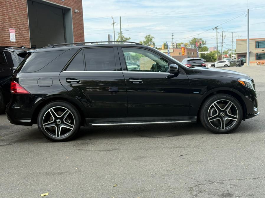 2018 Mercedes Benz GLE 550e 4MATIC photo 3
