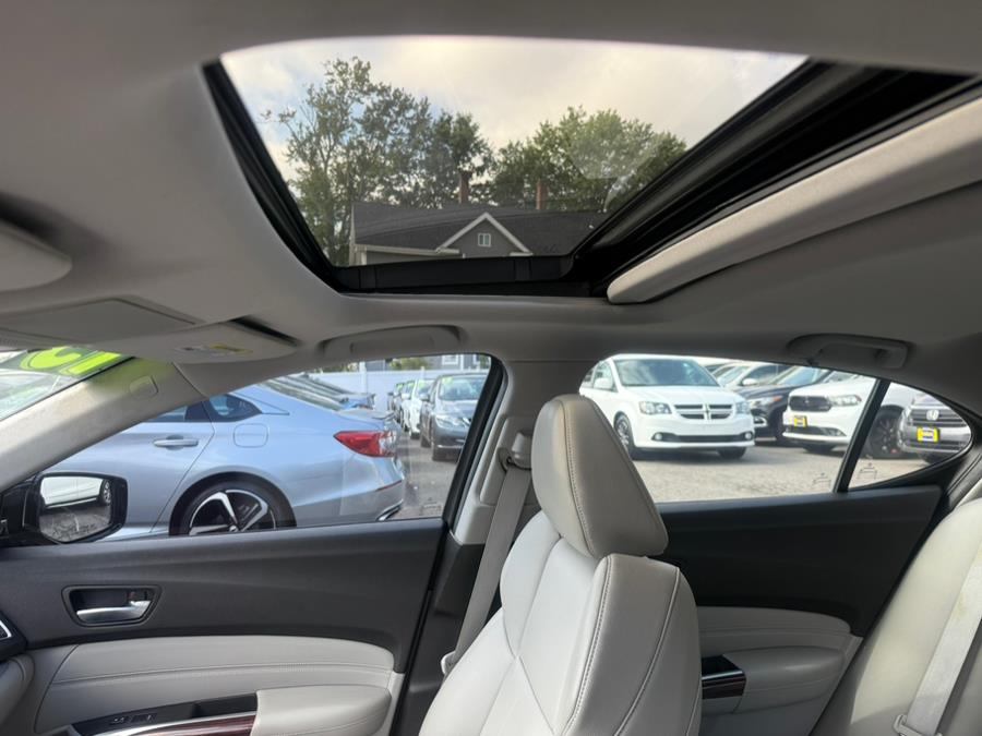 2015 Acura TLX 4dr Sdn FWD V6, available for sale in Hartford, Connecticut | VEB Auto Sales. Hartford, Connecticut 2015 Acura TLX 4dr Sdn FWD V6, available for sale in Hartford, Connecticut | VEB Auto Sales. Hartford, Connecticut