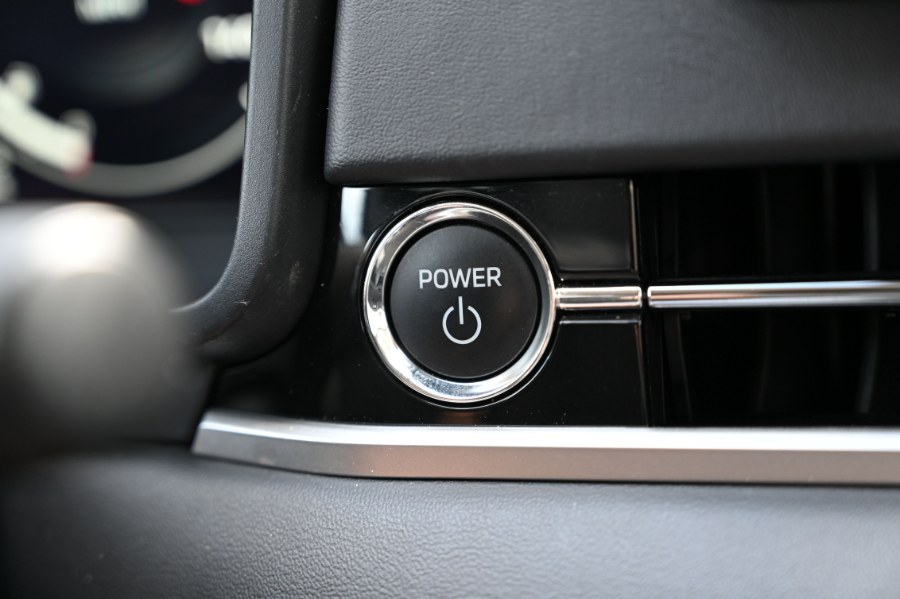 2023 Mitsubishi Outlander PHEV SE PHEV, available for sale in Waterbury, Connecticut | Highline Car Connection. Waterbury, Connecticut 2023 Mitsubishi Outlander PHEV SE PHEV, available for sale in Waterbury, Connecticut | Highline Car Connection. Waterbury, Connecticut