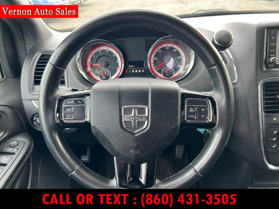 2018 Dodge Grand Caravan SE Plus Wagon, available for sale in Manchester, Connecticut | Vernon Auto Sale & Service. Manchester, Connecticut 2018 Dodge Grand Caravan SE Plus Wagon, available for sale in Manchester, Connecticut | Vernon Auto Sale & Service. Manchester, Connecticut