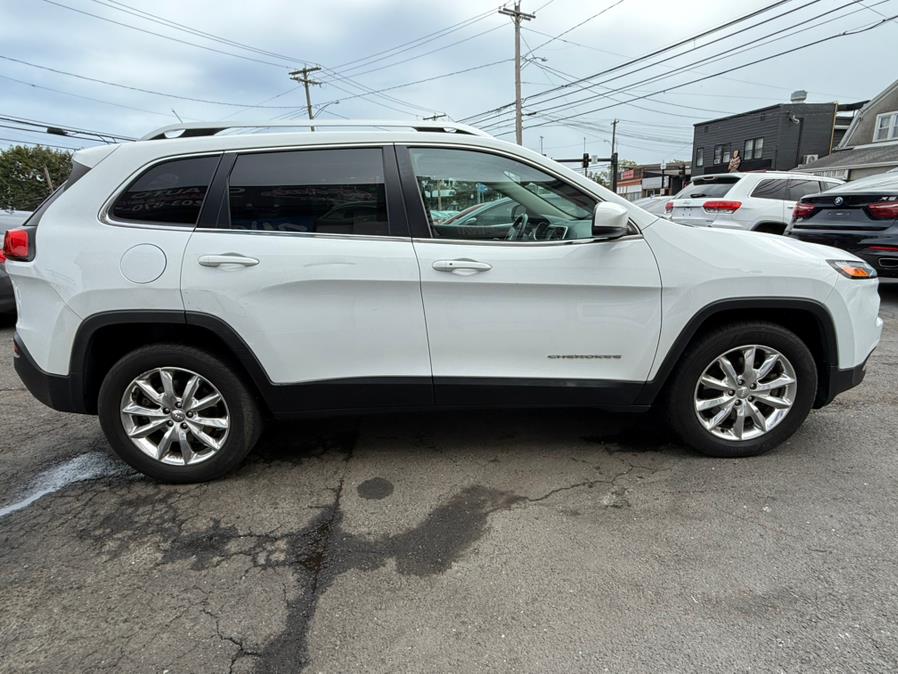 2015 Jeep Cherokee 4WD 4dr Limited, available for sale in Bridgeport, Connecticut | CT Auto. Bridgeport, Connecticut 2015 Jeep Cherokee 4WD 4dr Limited, available for sale in Bridgeport, Connecticut | CT Auto. Bridgeport, Connecticut