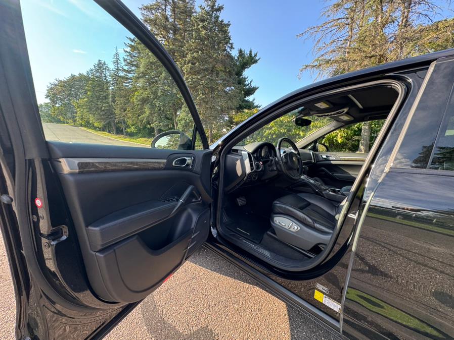 2012 Porsche Cayenne AWD 4dr S, available for sale in Waterbury, Connecticut | Platinum Auto Care. Waterbury, Connecticut 2012 Porsche Cayenne AWD 4dr S, available for sale in Waterbury, Connecticut | Platinum Auto Care. Waterbury, Connecticut