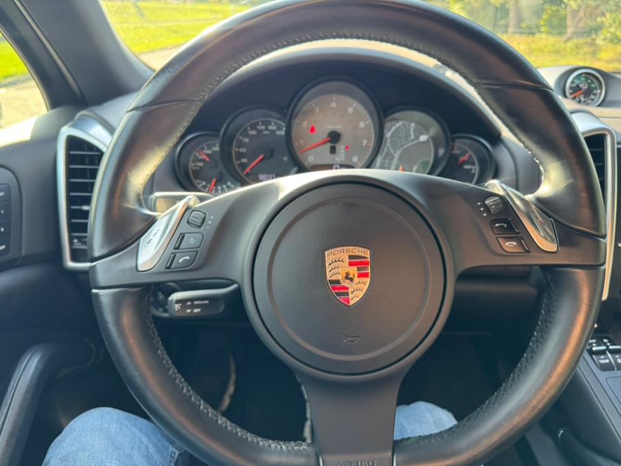 2012 Porsche Cayenne AWD 4dr S, available for sale in Waterbury, Connecticut | Platinum Auto Care. Waterbury, Connecticut 2012 Porsche Cayenne AWD 4dr S, available for sale in Waterbury, Connecticut | Platinum Auto Care. Waterbury, Connecticut