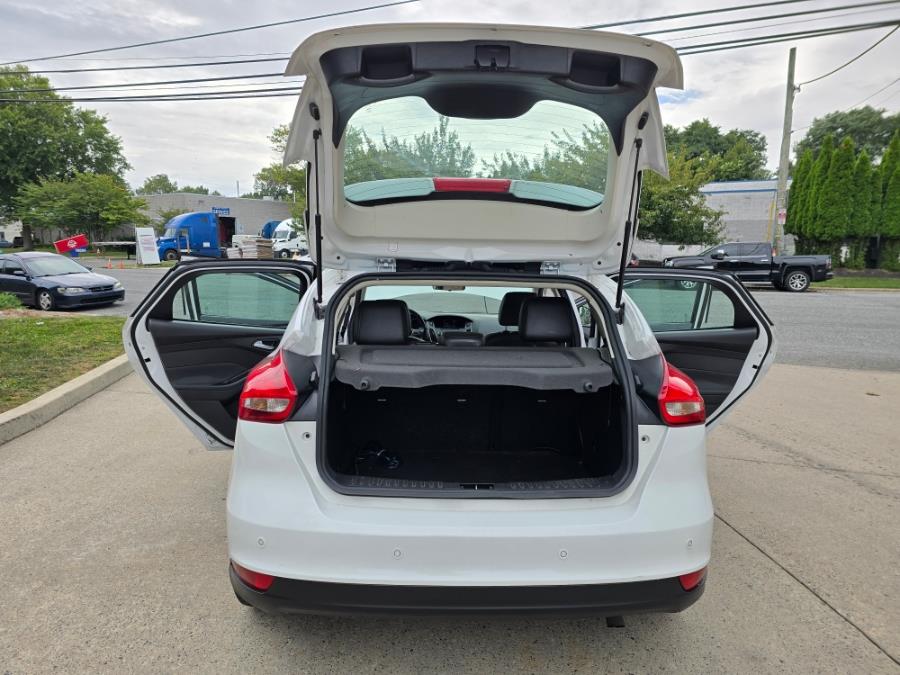 2016 Ford Focus 5dr HB SE, available for sale in Philadelphia, Pennsylvania | Eugen's Auto Sales & Repairs. Philadelphia, Pennsylvania 2016 Ford Focus 5dr HB SE, available for sale in Philadelphia, Pennsylvania | Eugen's Auto Sales & Repairs. Philadelphia, Pennsylvania