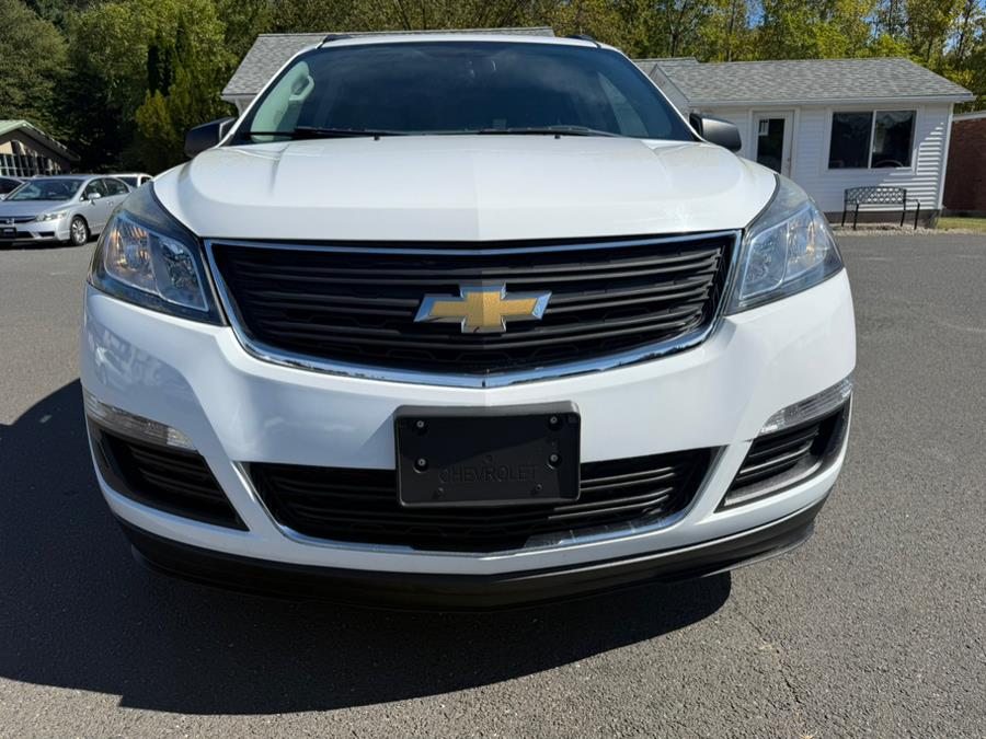 2016 Chevrolet Traverse FWD 4dr LS w/1LS, available for sale in Southwick, Massachusetts | Country Auto Sales. Southwick, Massachusetts 2016 Chevrolet Traverse FWD 4dr LS w/1LS, available for sale in Southwick, Massachusetts | Country Auto Sales. Southwick, Massachusetts