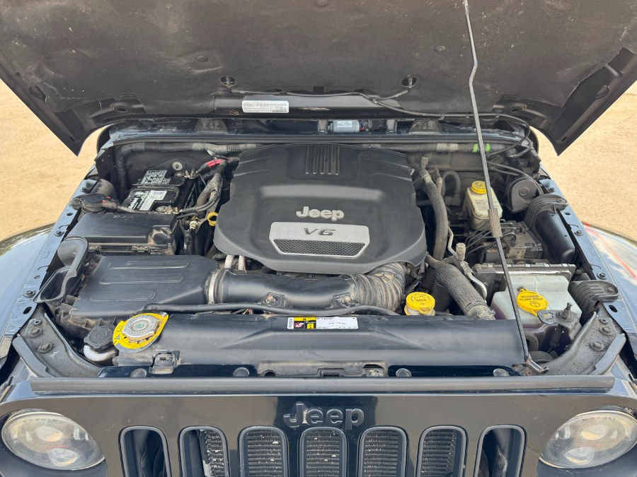 2016 Jeep Wrangler Unlimited 4WD 4dr Sahara, available for sale in Ortonville, Michigan | Marsh Auto Sales LLC. Ortonville, Michigan 2016 Jeep Wrangler Unlimited 4WD 4dr Sahara, available for sale in Ortonville, Michigan | Marsh Auto Sales LLC. Ortonville, Michigan