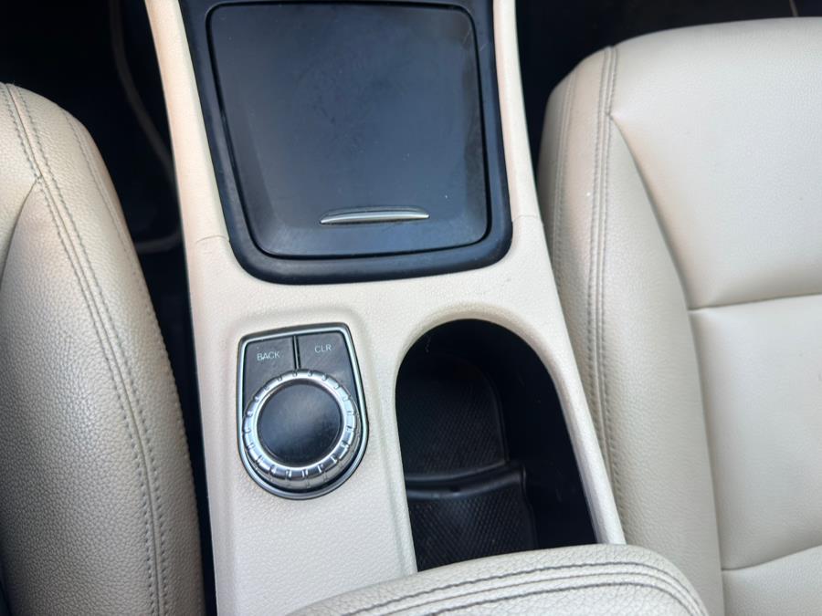 2014 Mercedes-Benz CLA-Class 4dr Sdn CLA250 FWD, available for sale in Manchester, Connecticut | Carsonmain LLC. Manchester, Connecticut 2014 Mercedes-Benz CLA-Class 4dr Sdn CLA250 FWD, available for sale in Manchester, Connecticut | Carsonmain LLC. Manchester, Connecticut