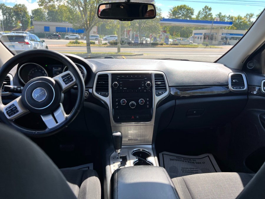 2011 Jeep Grand Cherokee 4WD 4dr Laredo, available for sale in Hartford , Connecticut | Ledyard Auto Sale LLC. Hartford , Connecticut 2011 Jeep Grand Cherokee 4WD 4dr Laredo, available for sale in Hartford , Connecticut | Ledyard Auto Sale LLC. Hartford , Connecticut