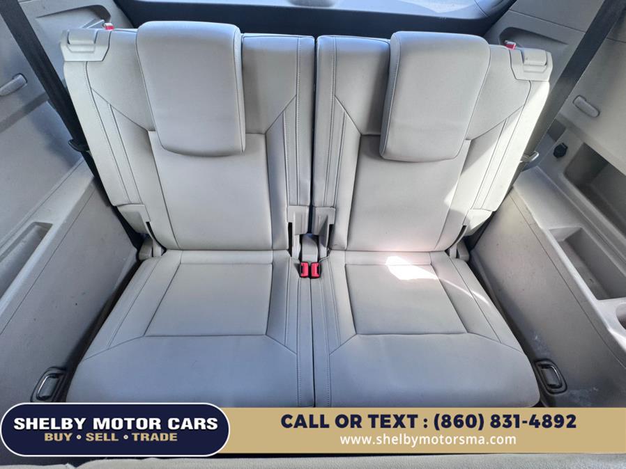 2019 Volkswagen Atlas 3.6L V6 SE w/Technology 4MOTION, available for sale in Springfield, Massachusetts | Shelby Motor Cars. Springfield, Massachusetts 2019 Volkswagen Atlas 3.6L V6 SE w/Technology 4MOTION, available for sale in Springfield, Massachusetts | Shelby Motor Cars. Springfield, Massachusetts