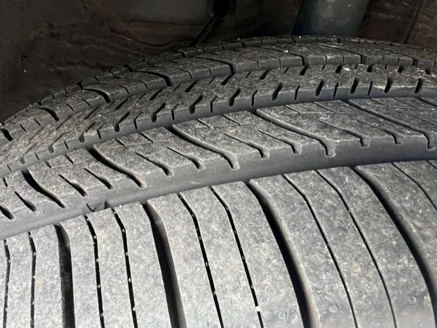 2010 Hyundai Santa Fe FWD 4dr I4 Auto GLS, available for sale in Swansea, Massachusetts | Gas On The Run. Swansea, Massachusetts 2010 Hyundai Santa Fe FWD 4dr I4 Auto GLS, available for sale in Swansea, Massachusetts | Gas On The Run. Swansea, Massachusetts