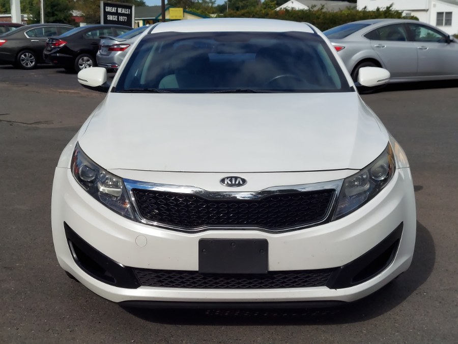 2013 Kia Optima 4dr Sdn LX, available for sale in East Windsor, Connecticut | United Auto Sales of E Windsor, Inc. East Windsor, Connecticut 2013 Kia Optima 4dr Sdn LX, available for sale in East Windsor, Connecticut | United Auto Sales of E Windsor, Inc. East Windsor, Connecticut