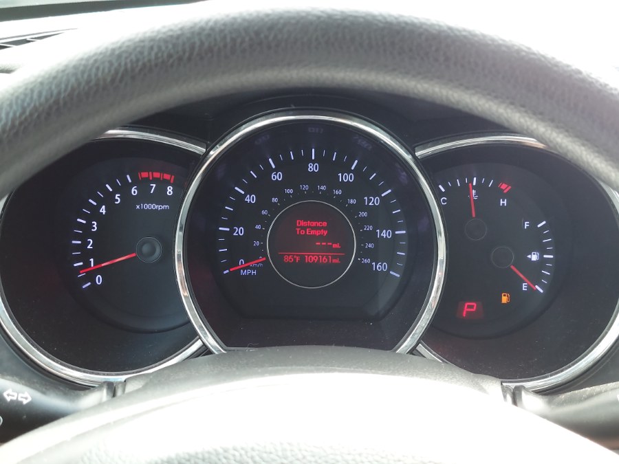 2013 Kia Optima 4dr Sdn LX, available for sale in East Windsor, Connecticut | United Auto Sales of E Windsor, Inc. East Windsor, Connecticut 2013 Kia Optima 4dr Sdn LX, available for sale in East Windsor, Connecticut | United Auto Sales of E Windsor, Inc. East Windsor, Connecticut