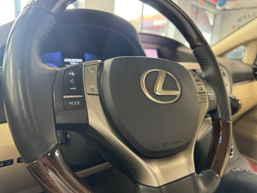2013 Lexus RX 350 FWD 4dr, available for sale in Inwood, New York | 5 Towns Drive. Inwood, New York 2013 Lexus RX 350 FWD 4dr, available for sale in Inwood, New York | 5 Towns Drive. Inwood, New York