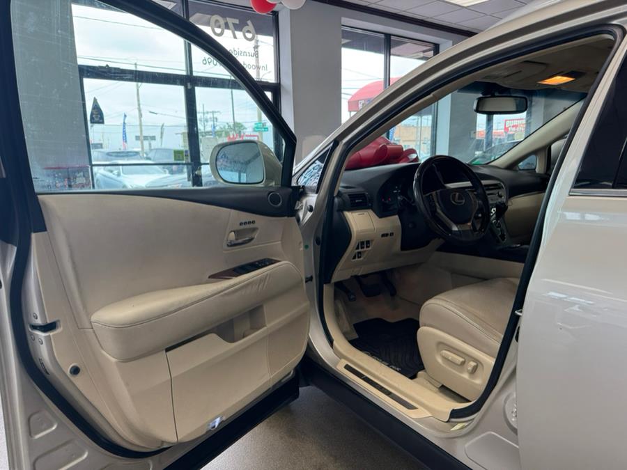2013 Lexus RX 350 FWD 4dr, available for sale in Inwood, New York | 5 Towns Drive. Inwood, New York 2013 Lexus RX 350 FWD 4dr, available for sale in Inwood, New York | 5 Towns Drive. Inwood, New York