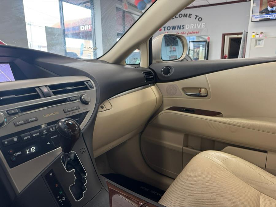 2013 Lexus RX 350 FWD 4dr, available for sale in Inwood, New York | 5 Towns Drive. Inwood, New York 2013 Lexus RX 350 FWD 4dr, available for sale in Inwood, New York | 5 Towns Drive. Inwood, New York