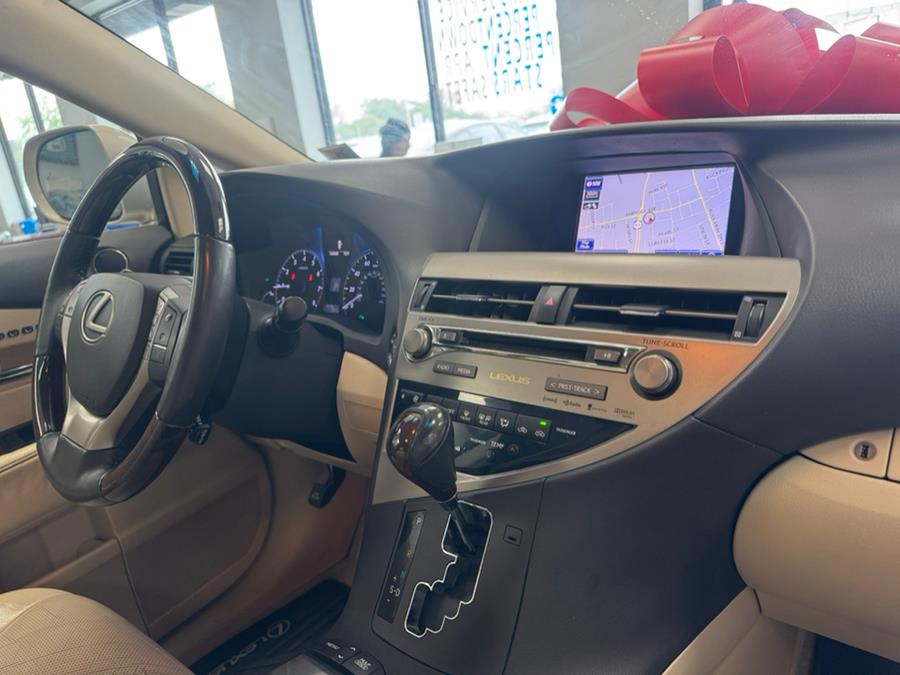 2013 Lexus RX 350 FWD 4dr, available for sale in Inwood, New York | 5 Towns Drive. Inwood, New York 2013 Lexus RX 350 FWD 4dr, available for sale in Inwood, New York | 5 Towns Drive. Inwood, New York