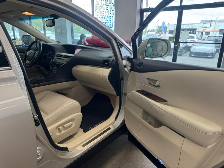 2013 Lexus RX 350 FWD 4dr, available for sale in Inwood, New York | 5 Towns Drive. Inwood, New York 2013 Lexus RX 350 FWD 4dr, available for sale in Inwood, New York | 5 Towns Drive. Inwood, New York