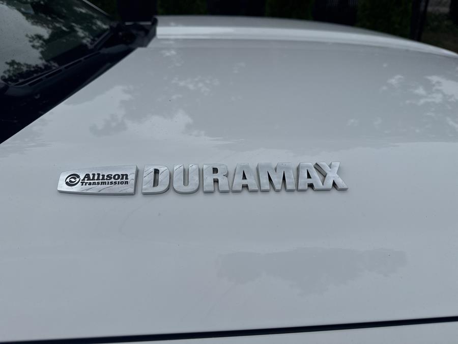 2016 Chevrolet Silverado 3500HD 4WD Crew Cab 167.7" High Country, available for sale in Islip, New York | L.I. Auto Gallery. Islip, New York 2016 Chevrolet Silverado 3500HD 4WD Crew Cab 167.7" High Country, available for sale in Islip, New York | L.I. Auto Gallery. Islip, New York