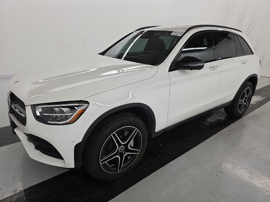 Used 2022 Mercedes-Benz GLC in Franklin Square, New York | C Rich Cars. Franklin Square, New York