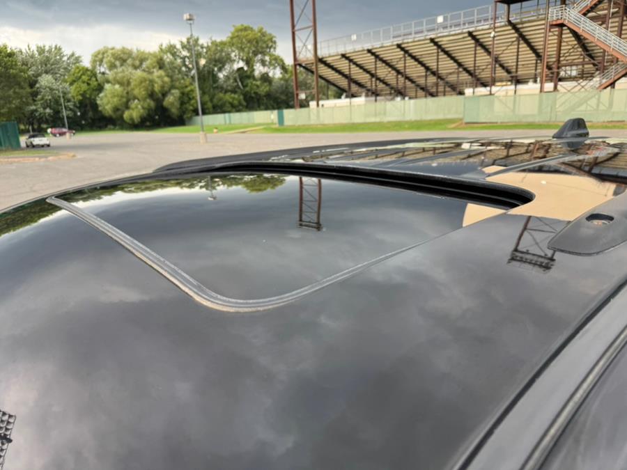 2014 Jeep Grand Cherokee 4WD 4dr Altitude, available for sale in New Britain, Connecticut | Supreme Automotive. New Britain, Connecticut 2014 Jeep Grand Cherokee 4WD 4dr Altitude, available for sale in New Britain, Connecticut | Supreme Automotive. New Britain, Connecticut