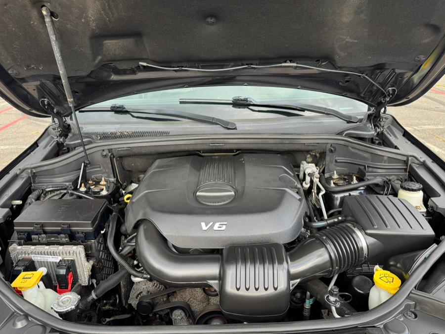 2014 Jeep Grand Cherokee 4WD 4dr Altitude, available for sale in New Britain, Connecticut | Supreme Automotive. New Britain, Connecticut 2014 Jeep Grand Cherokee 4WD 4dr Altitude, available for sale in New Britain, Connecticut | Supreme Automotive. New Britain, Connecticut