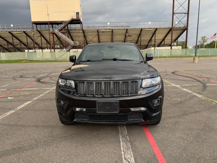 2014 Jeep Grand Cherokee 4WD 4dr Altitude, available for sale in New Britain, Connecticut | Supreme Automotive. New Britain, Connecticut 2014 Jeep Grand Cherokee 4WD 4dr Altitude, available for sale in New Britain, Connecticut | Supreme Automotive. New Britain, Connecticut