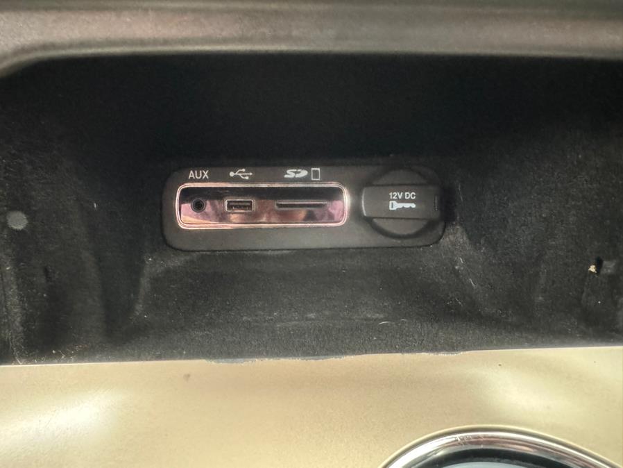 2014 Jeep Grand Cherokee 4WD 4dr Altitude, available for sale in New Britain, Connecticut | Supreme Automotive. New Britain, Connecticut 2014 Jeep Grand Cherokee 4WD 4dr Altitude, available for sale in New Britain, Connecticut | Supreme Automotive. New Britain, Connecticut