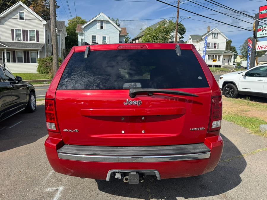 2005 Jeep Grand Cherokee 4dr Limited 4WD, available for sale in New Britain, Connecticut | Supreme Automotive. New Britain, Connecticut 2005 Jeep Grand Cherokee 4dr Limited 4WD, available for sale in New Britain, Connecticut | Supreme Automotive. New Britain, Connecticut