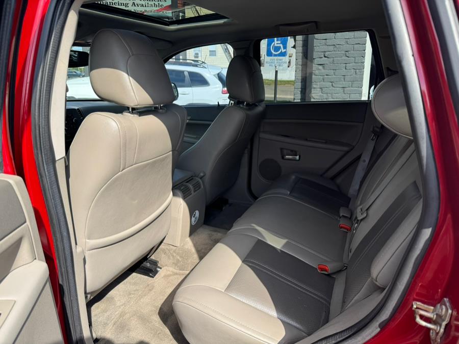 2005 Jeep Grand Cherokee 4dr Limited 4WD, available for sale in New Britain, Connecticut | Supreme Automotive. New Britain, Connecticut 2005 Jeep Grand Cherokee 4dr Limited 4WD, available for sale in New Britain, Connecticut | Supreme Automotive. New Britain, Connecticut