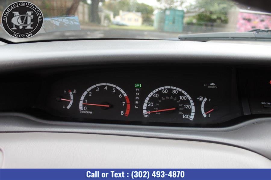 2000 Toyota Avalon 4dr Sdn XLS w/Bench Seat, available for sale in New Castle, Delaware | Morsi Automotive Corporation. New Castle, Delaware 2000 Toyota Avalon 4dr Sdn XLS w/Bench Seat, available for sale in New Castle, Delaware | Morsi Automotive Corporation. New Castle, Delaware