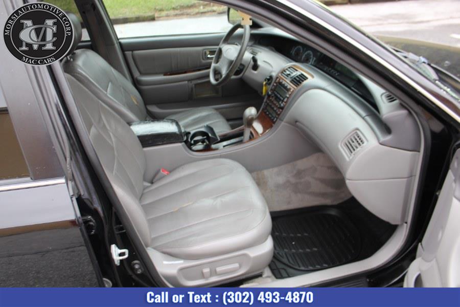 2000 Toyota Avalon 4dr Sdn XLS w/Bench Seat, available for sale in New Castle, Delaware | Morsi Automotive Corporation. New Castle, Delaware 2000 Toyota Avalon 4dr Sdn XLS w/Bench Seat, available for sale in New Castle, Delaware | Morsi Automotive Corporation. New Castle, Delaware
