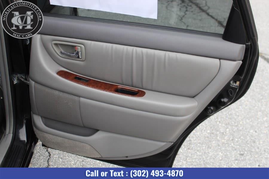 2000 Toyota Avalon 4dr Sdn XLS w/Bench Seat, available for sale in New Castle, Delaware | Morsi Automotive Corporation. New Castle, Delaware 2000 Toyota Avalon 4dr Sdn XLS w/Bench Seat, available for sale in New Castle, Delaware | Morsi Automotive Corporation. New Castle, Delaware