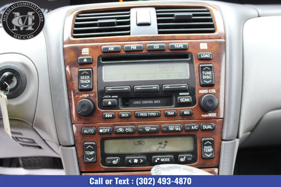 2000 Toyota Avalon 4dr Sdn XLS w/Bench Seat, available for sale in New Castle, Delaware | Morsi Automotive Corporation. New Castle, Delaware 2000 Toyota Avalon 4dr Sdn XLS w/Bench Seat, available for sale in New Castle, Delaware | Morsi Automotive Corporation. New Castle, Delaware