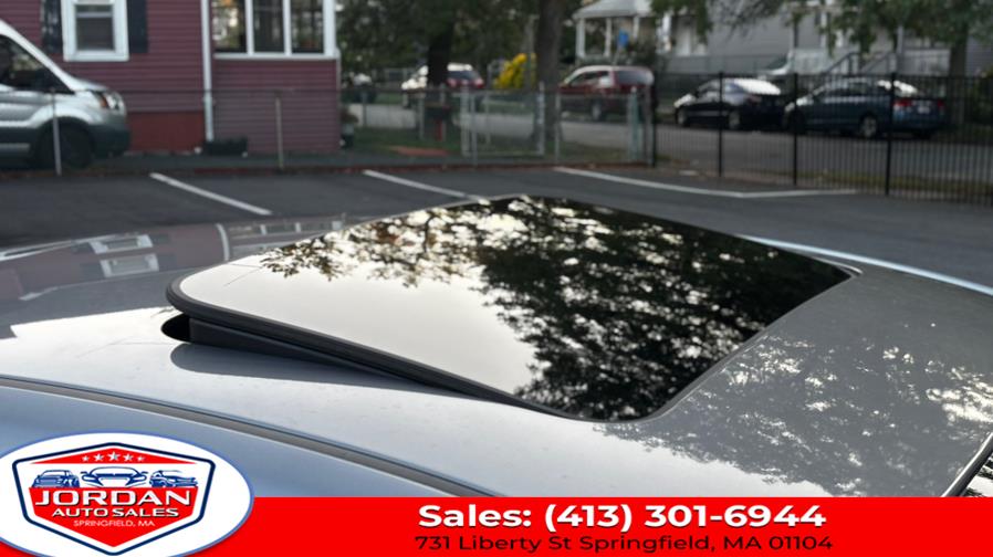 2012 Hyundai Elantra 4dr Sdn Auto Limited PZEV (Ulsan Plant), available for sale in Springfield, Massachusetts | Jordan Auto Sales. Springfield, Massachusetts 2012 Hyundai Elantra 4dr Sdn Auto Limited PZEV (Ulsan Plant), available for sale in Springfield, Massachusetts | Jordan Auto Sales. Springfield, Massachusetts