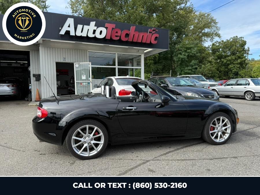 Used 2012 Mazda MX-5 Miata in Online only, Connecticut | CEO DADDY AUTO. Online only, Connecticut