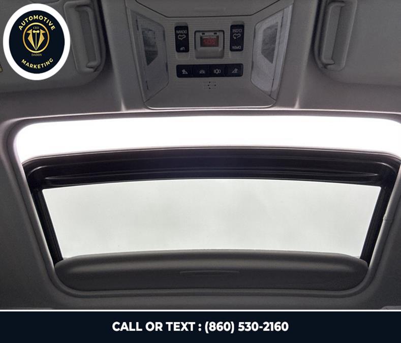 2019 Toyota RAV4 Hybrid XLE AWD (Natl), available for sale in Online only, Connecticut | CEO DADDY AUTO. Online only, Connecticut 2019 Toyota RAV4 Hybrid XLE AWD (Natl), available for sale in Online only, Connecticut | CEO DADDY AUTO. Online only, Connecticut