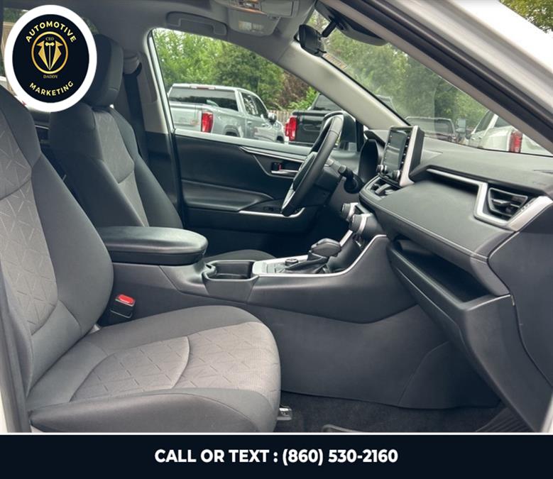 2019 Toyota RAV4 Hybrid XLE AWD (Natl), available for sale in Online only, Connecticut | CEO DADDY AUTO. Online only, Connecticut 2019 Toyota RAV4 Hybrid XLE AWD (Natl), available for sale in Online only, Connecticut | CEO DADDY AUTO. Online only, Connecticut
