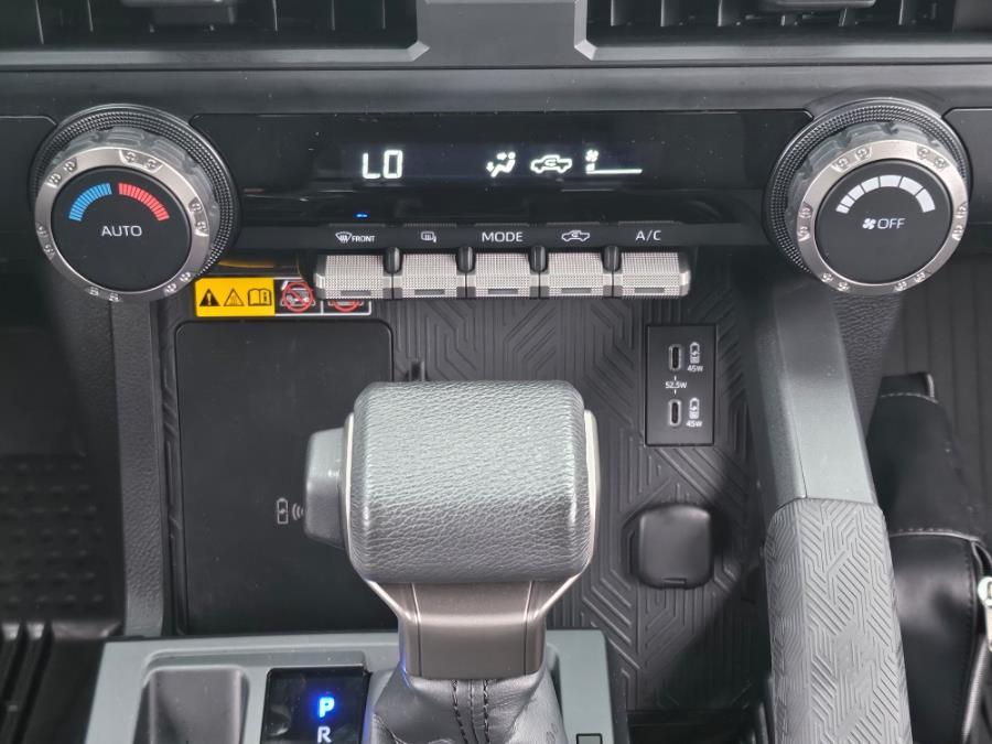 2024 Toyota Tacoma 4WD SR5 Double Cab 5'' Bed AT (Natl), available for sale in Paterson, New Jersey | Champion of Paterson. Paterson, New Jersey 2024 Toyota Tacoma 4WD SR5 Double Cab 5'' Bed AT (Natl), available for sale in Paterson, New Jersey | Champion of Paterson. Paterson, New Jersey