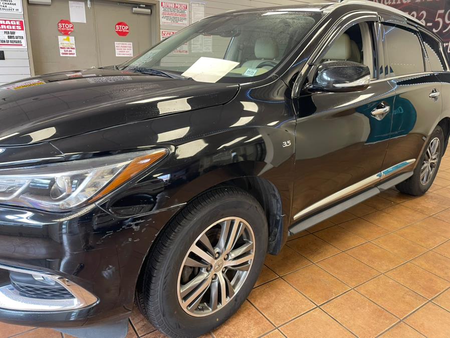 2019 Infiniti QX60 Luxe AWD photo 3