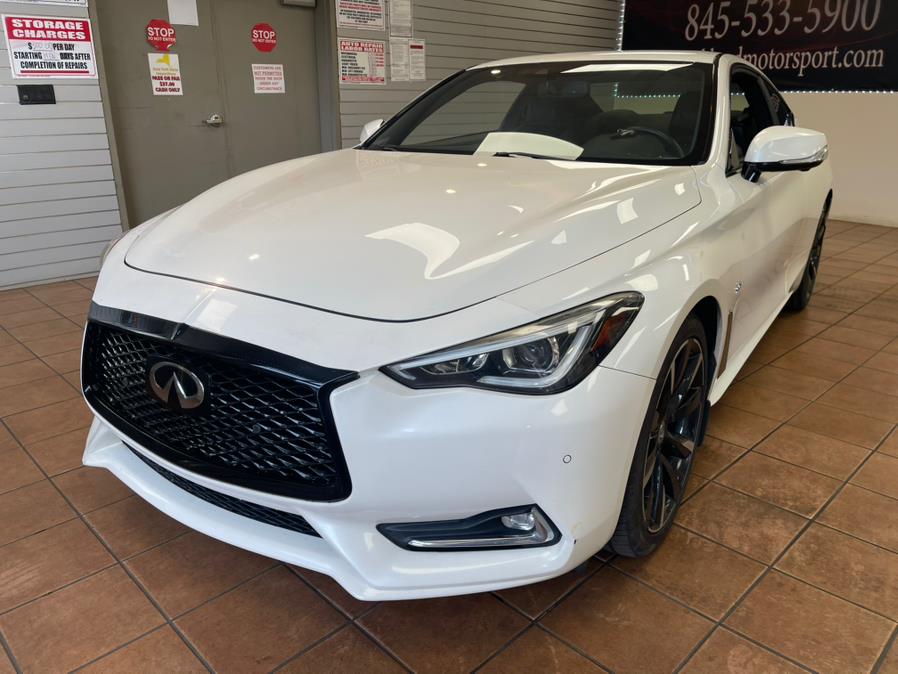 2017 Infiniti Q60 3.0t Premium photo 3