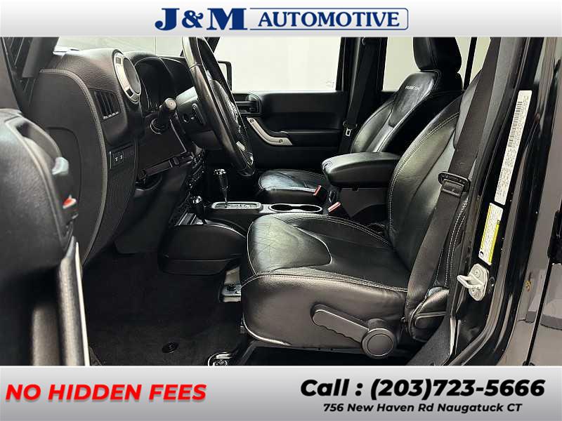 2015 Jeep Wrangler Unlimited Rubicon, available for sale in Naugatuck, Connecticut | J&M Automotive Sls&Svc LLC. Naugatuck, Connecticut 2015 Jeep Wrangler Unlimited Rubicon, available for sale in Naugatuck, Connecticut | J&M Automotive Sls&Svc LLC. Naugatuck, Connecticut