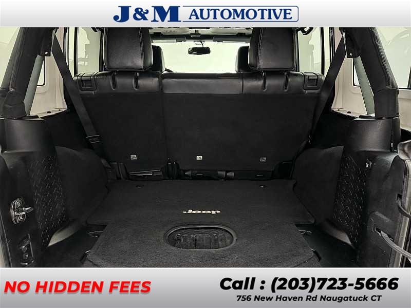 2015 Jeep Wrangler Unlimited Rubicon, available for sale in Naugatuck, Connecticut | J&M Automotive Sls&Svc LLC. Naugatuck, Connecticut 2015 Jeep Wrangler Unlimited Rubicon, available for sale in Naugatuck, Connecticut | J&M Automotive Sls&Svc LLC. Naugatuck, Connecticut