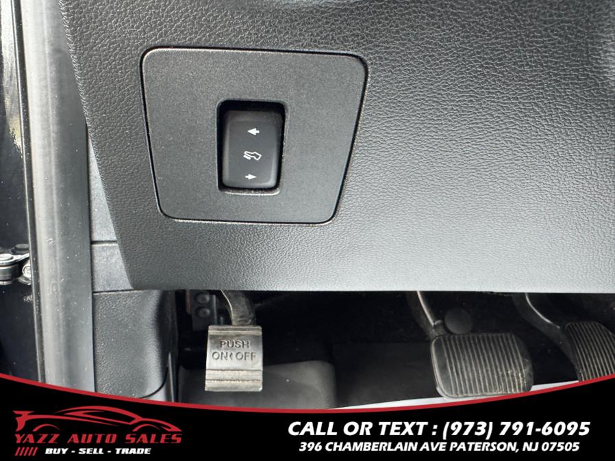 2015 Ford F-150 4WD SuperCrew 157" XLT w/HD Payload Pkg, available for sale in Paterson, New Jersey | Yazz Auto Sales. Paterson, New Jersey 2015 Ford F-150 4WD SuperCrew 157" XLT w/HD Payload Pkg, available for sale in Paterson, New Jersey | Yazz Auto Sales. Paterson, New Jersey