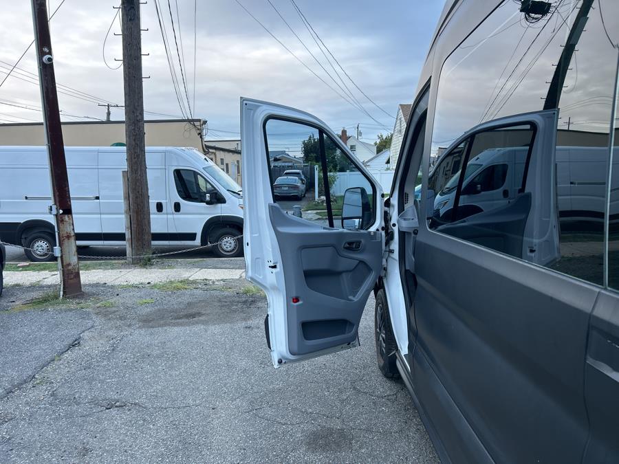 2019 Ford Transit Passenger Wagon BARBERSHOP T-350 148" High Roof XLT Sliding RH Dr, available for sale in West Hempstead, New York | Only Vans Inc. West Hempstead, New York 2019 Ford Transit Passenger Wagon BARBERSHOP T-350 148" High Roof XLT Sliding RH Dr, available for sale in West Hempstead, New York | Only Vans Inc. West Hempstead, New York