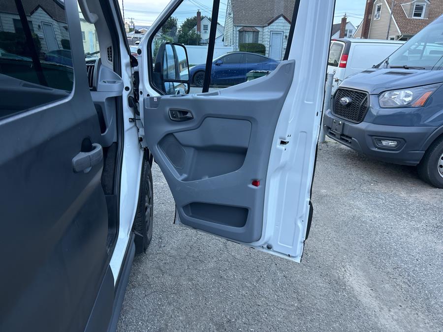 2019 Ford Transit Passenger Wagon BARBERSHOP T-350 148" High Roof XLT Sliding RH Dr, available for sale in West Hempstead, New York | Only Vans Inc. West Hempstead, New York 2019 Ford Transit Passenger Wagon BARBERSHOP T-350 148" High Roof XLT Sliding RH Dr, available for sale in West Hempstead, New York | Only Vans Inc. West Hempstead, New York