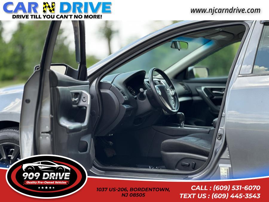 2017 Nissan Altima 2.5 S, available for sale in BORDENTOWN, New Jersey | 909 Drive. BORDENTOWN, New Jersey 2017 Nissan Altima 2.5 S, available for sale in BORDENTOWN, New Jersey | 909 Drive. BORDENTOWN, New Jersey